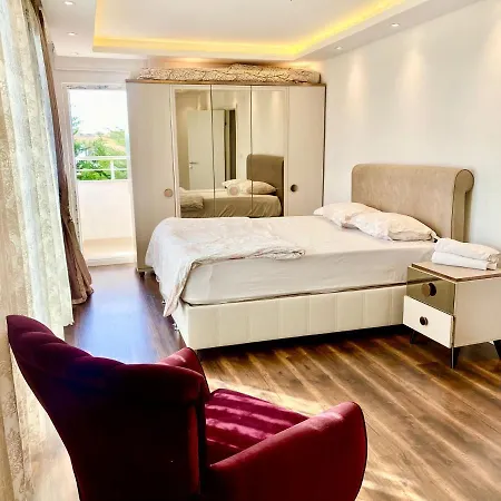 Wonderful Airport 5 Minutes Guest house