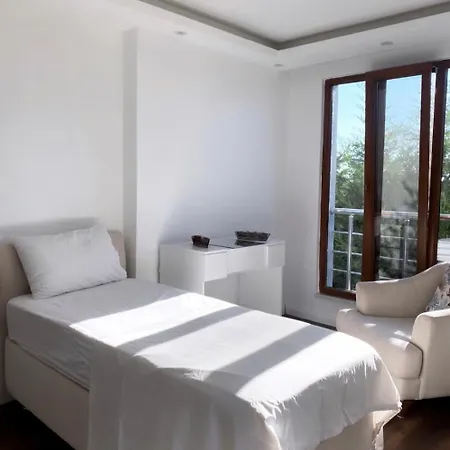Guest house Wonderful Airport 5 Minutes Arnavutkoy